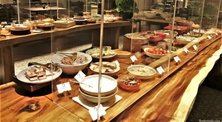 Lunch Buffets in Singapore – Balancing Quantity and Quality
