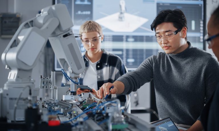 Choosing Electrical Engineering Courses at a Private University in Singapore